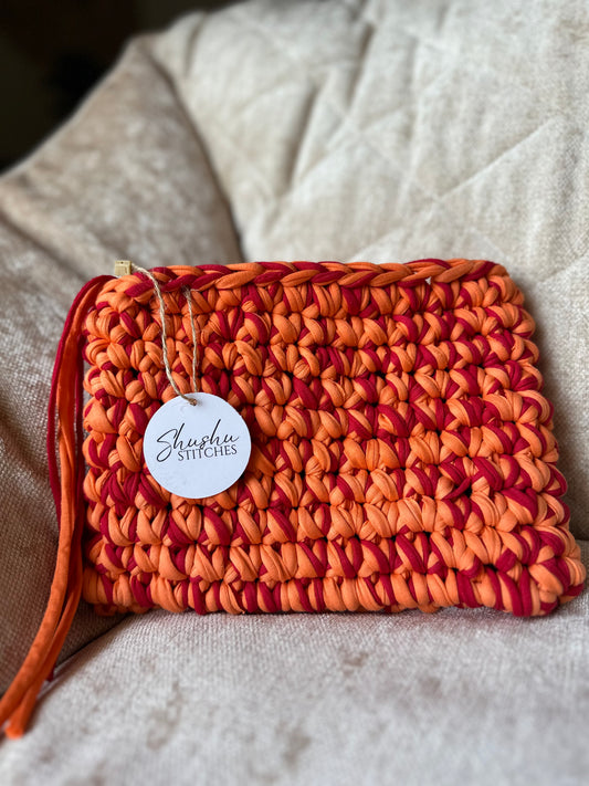 Sunset pouch